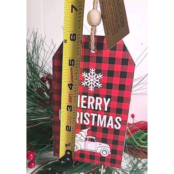 NWT 6"X3.5" Merry Christmas Wood Beaded  Tag Ornament Buffalo Check Farmhouse - Picture 3 of 7